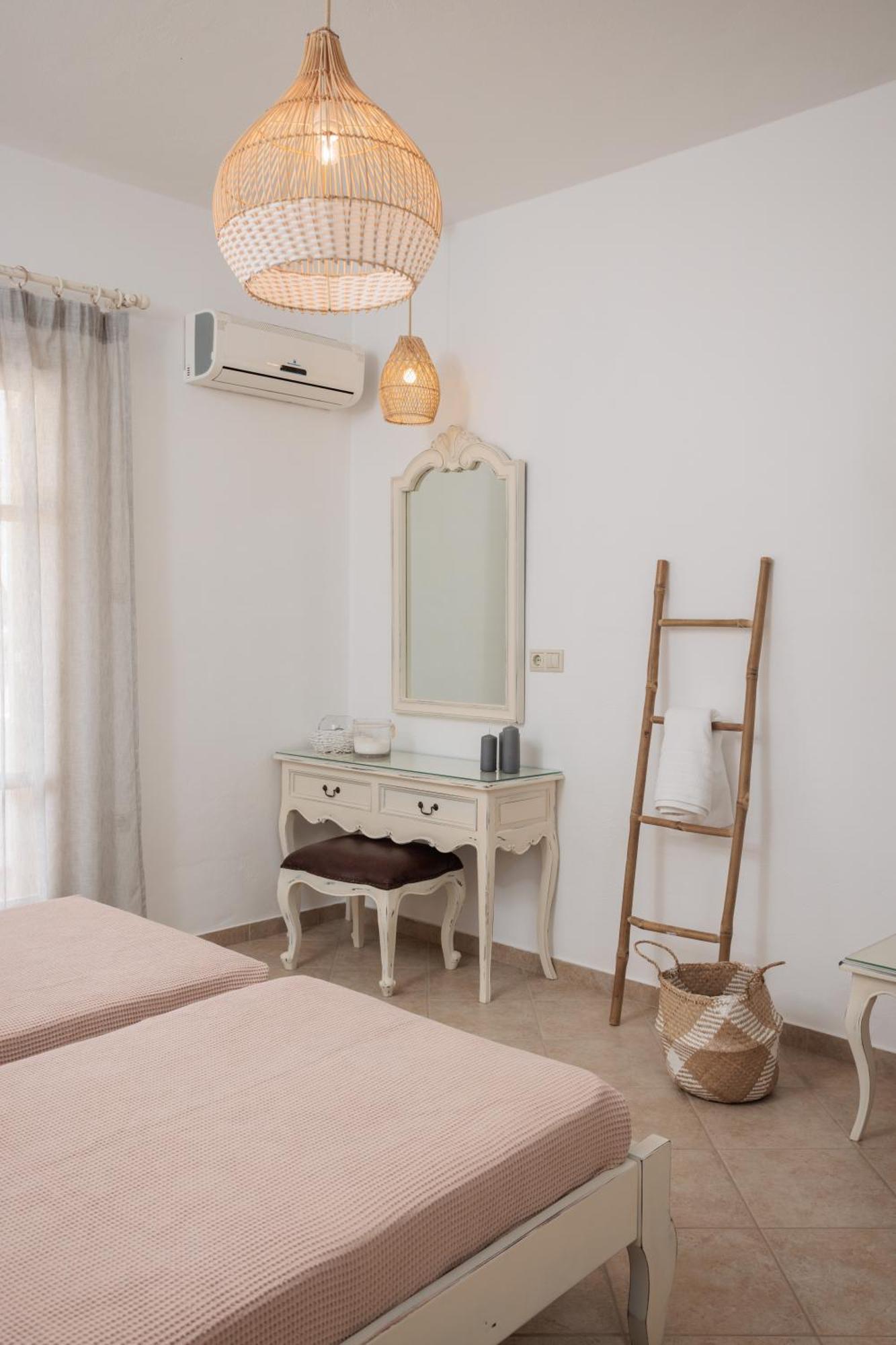 Maria'S Rooms & Studios Agia Anna  Dış mekan fotoğraf